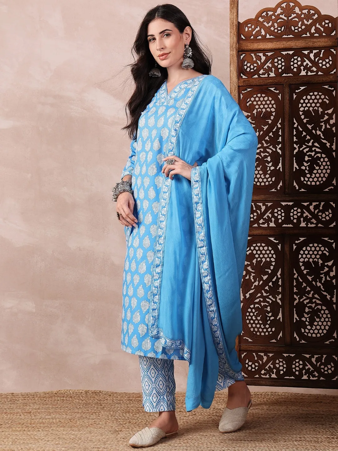 Blue Rayon Blend Floral Printed 3-Piece Kurta Set