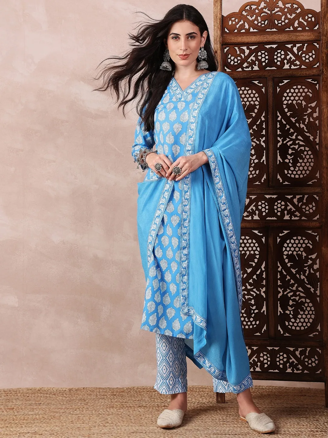 Blue Rayon Blend Floral Printed 3-Piece Kurta Set