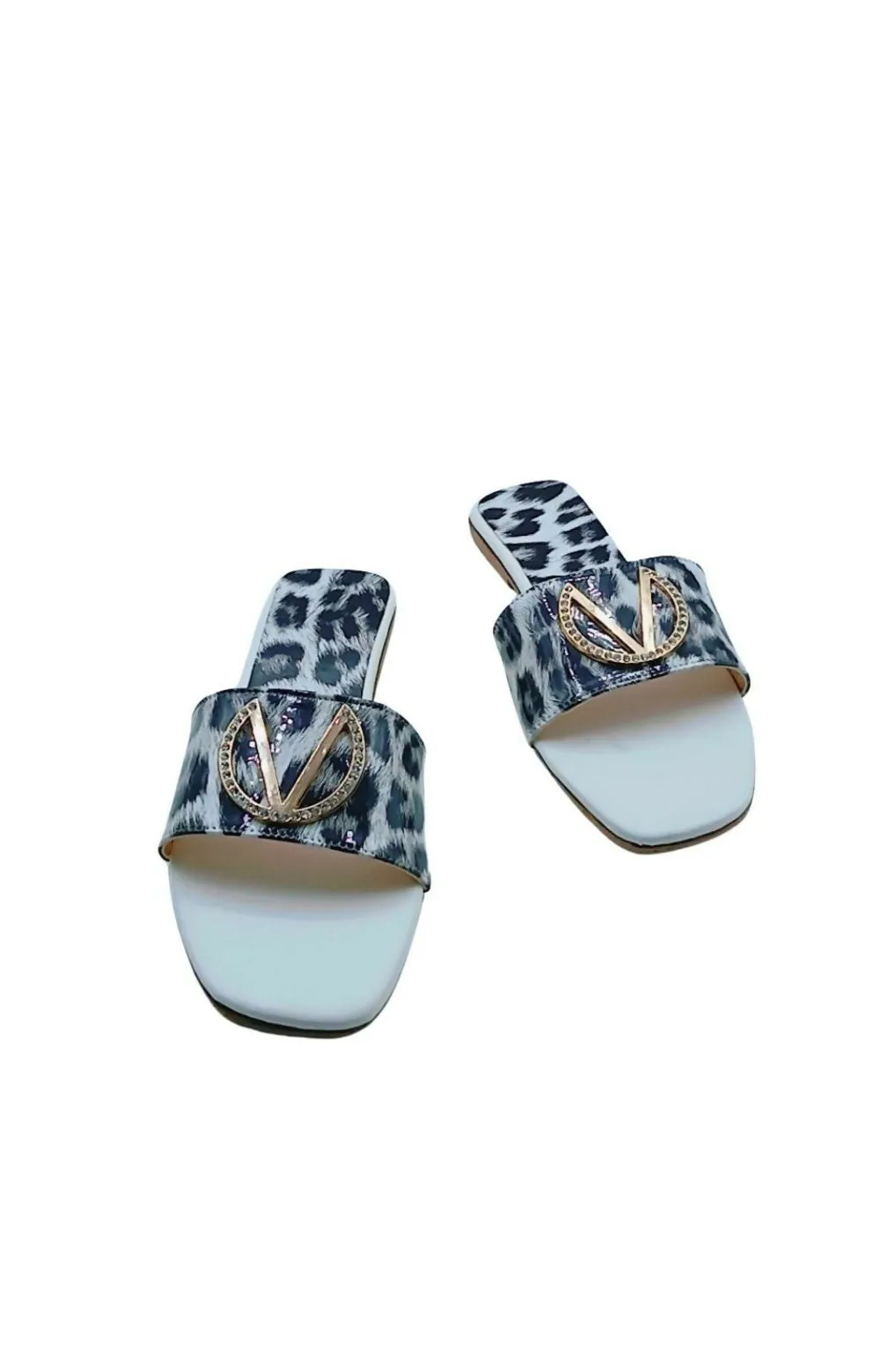 Branded Pumps For Girl’s 02