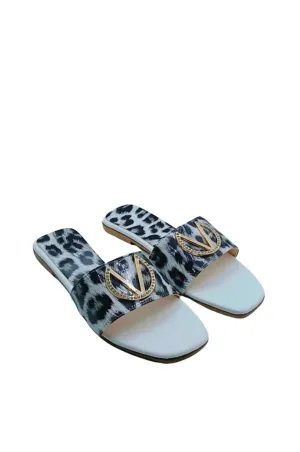 Branded Pumps For Girl’s 02