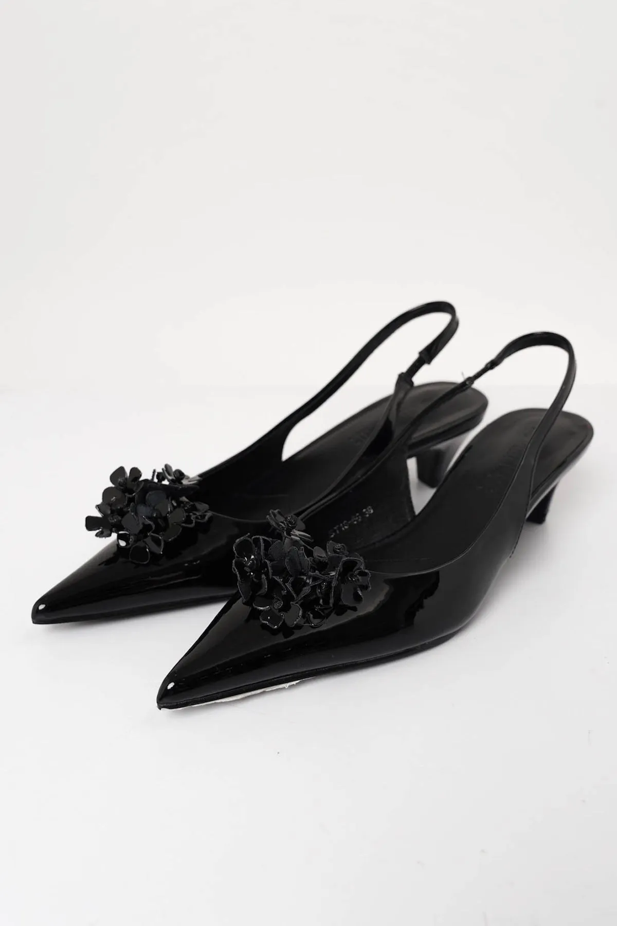 Coralie Slingback Pumps In Black
