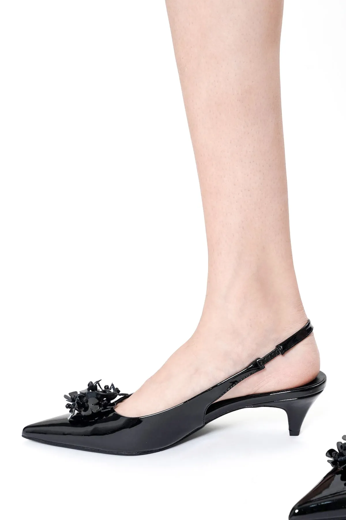 Coralie Slingback Pumps In Black