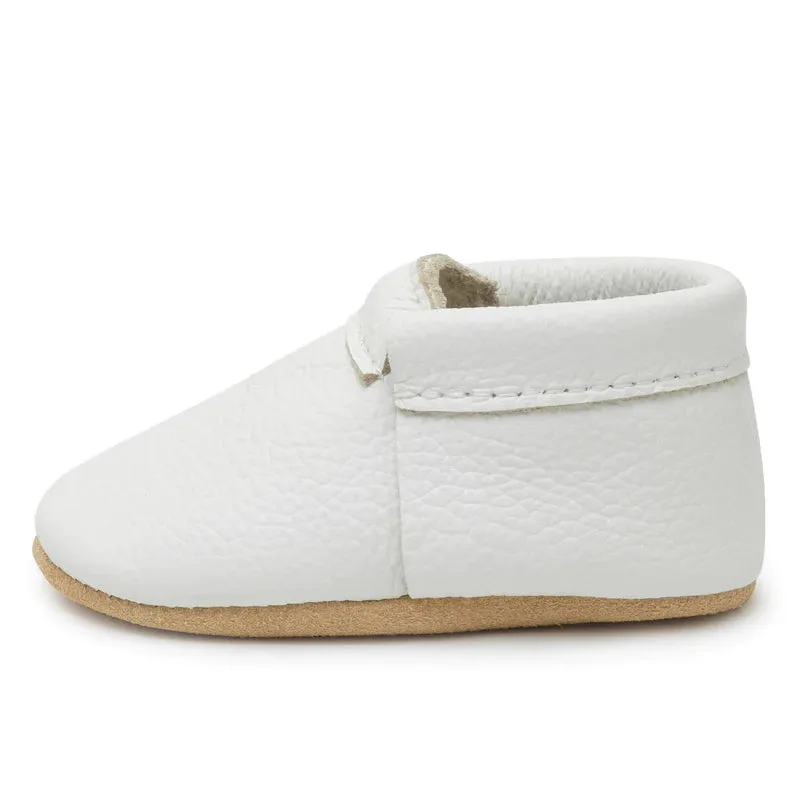 Fringeless Moccasins (Click for colors)