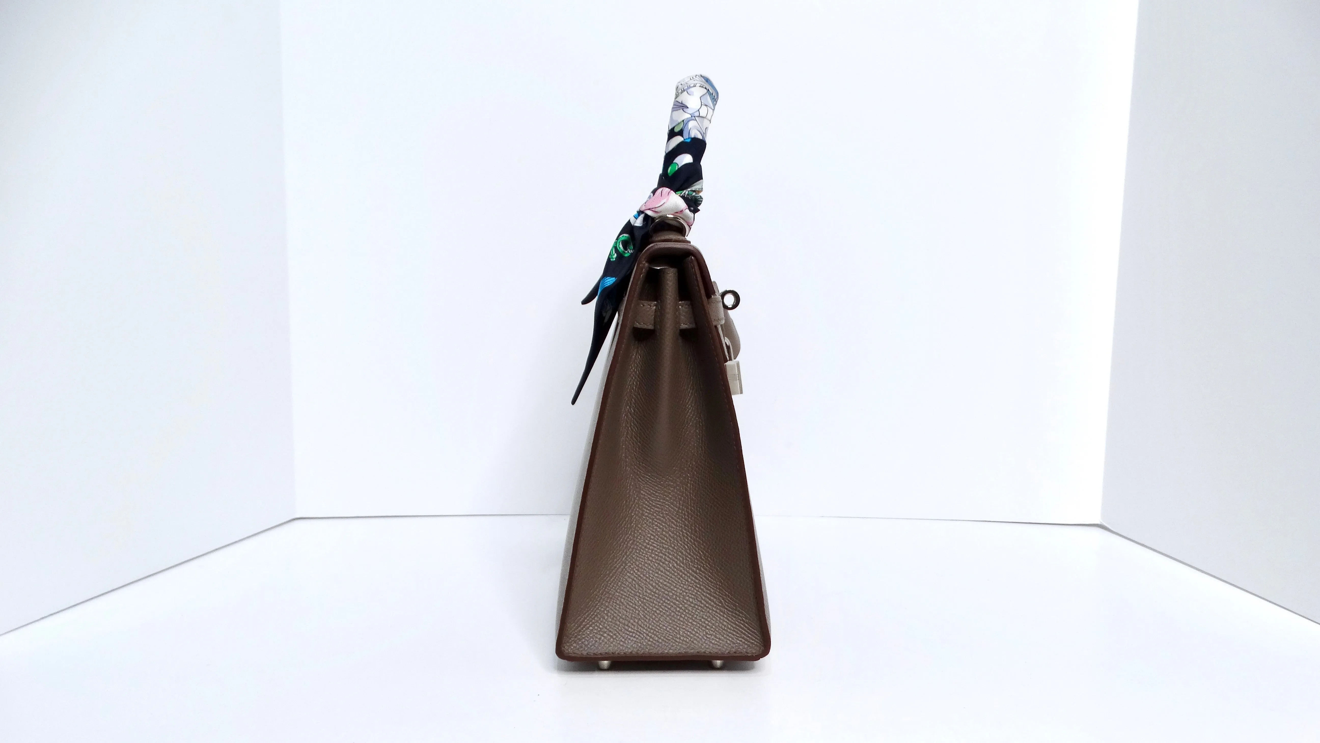 Hermes 2023 Kelly Gray Epsom Sellier 25 With Palladium Hardware