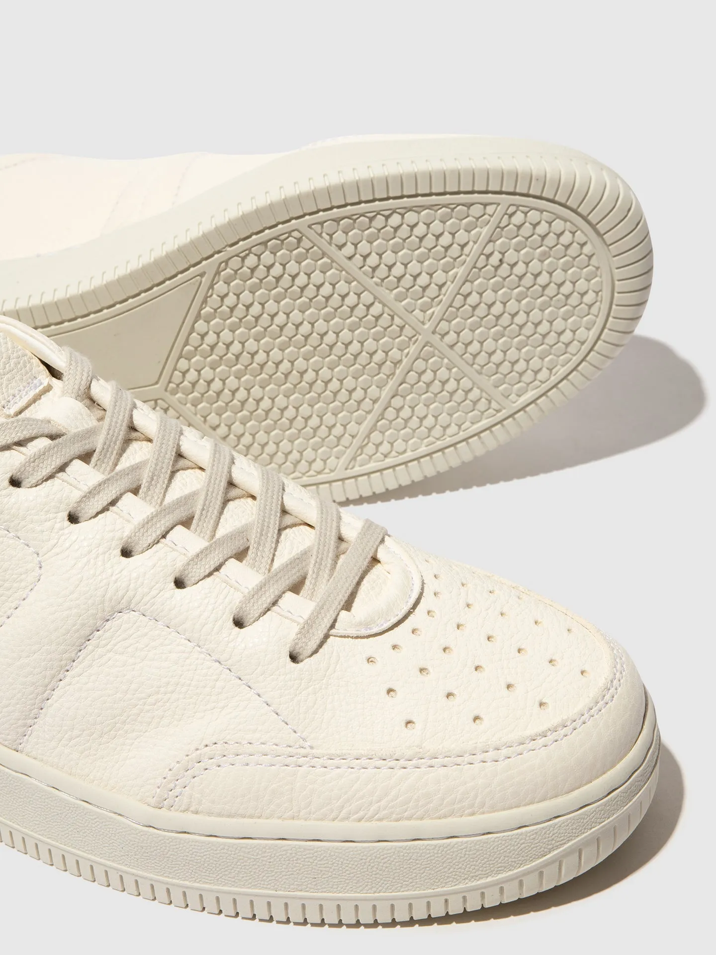 Lace-up Trainers BUDE516FLY OFFWHITE