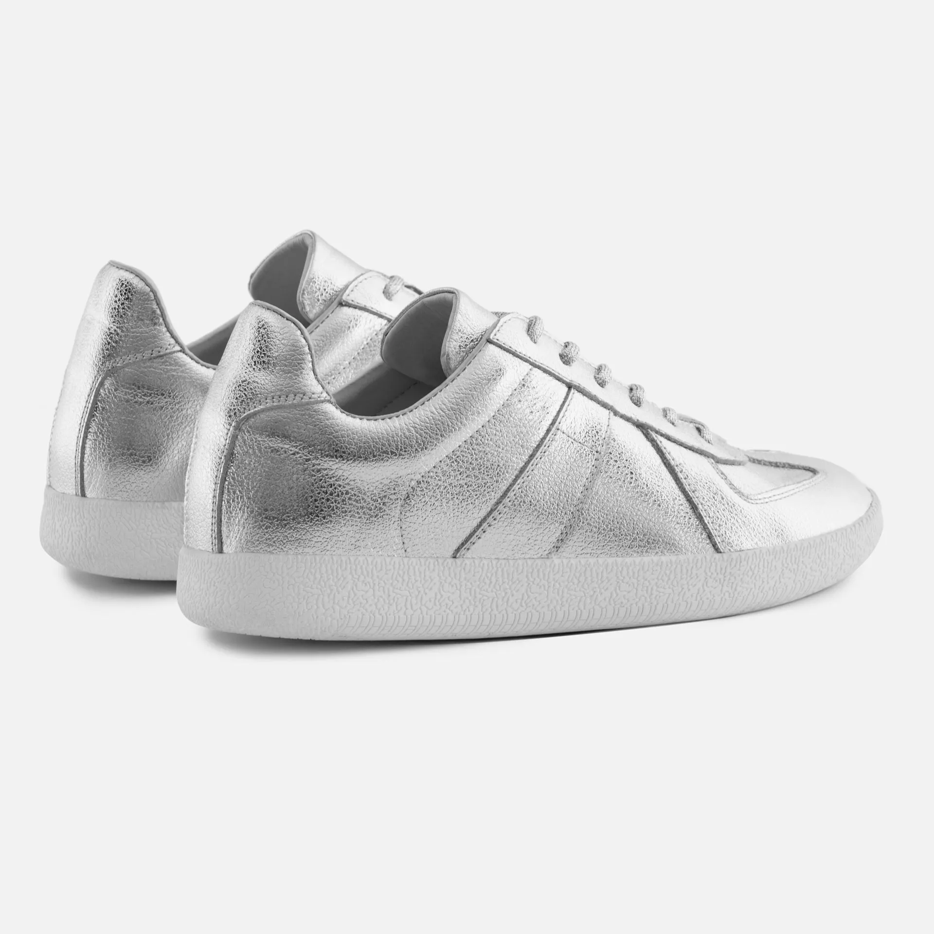 Morgen Trainers - Women's Metallic Leather