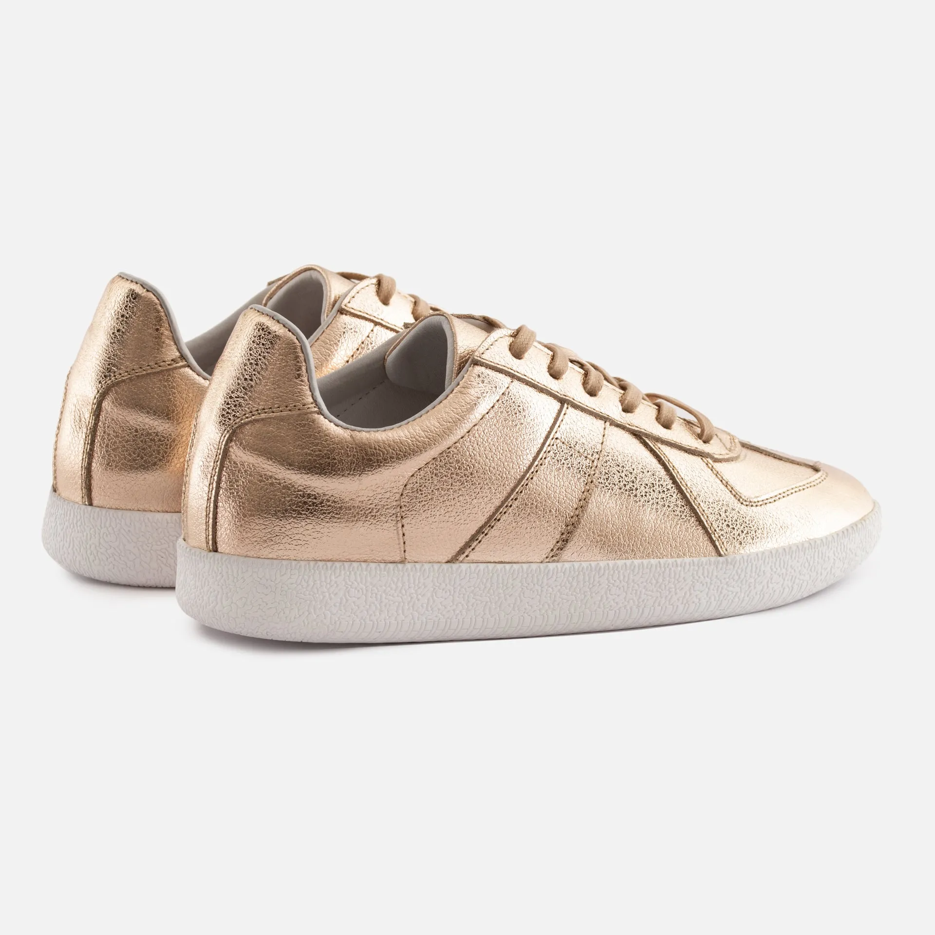 Morgen Trainers - Women's Metallic Leather