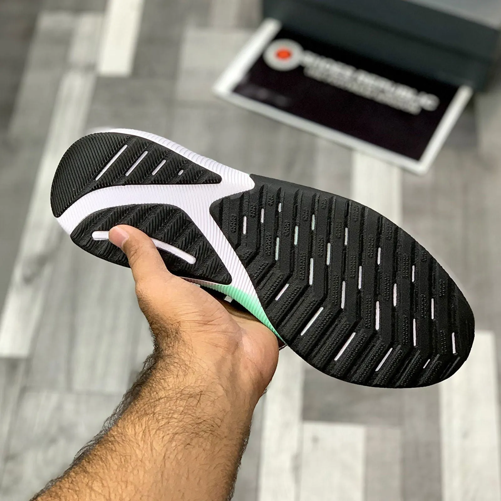 NB FuelCell Propel RMX v2 Black Bright Neon