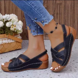 New Sandals Women's Summer Platform Slippers Women Comfy Lightweight Wedges Sandals Woman Thick Bottom Non Slip Beach Shoes