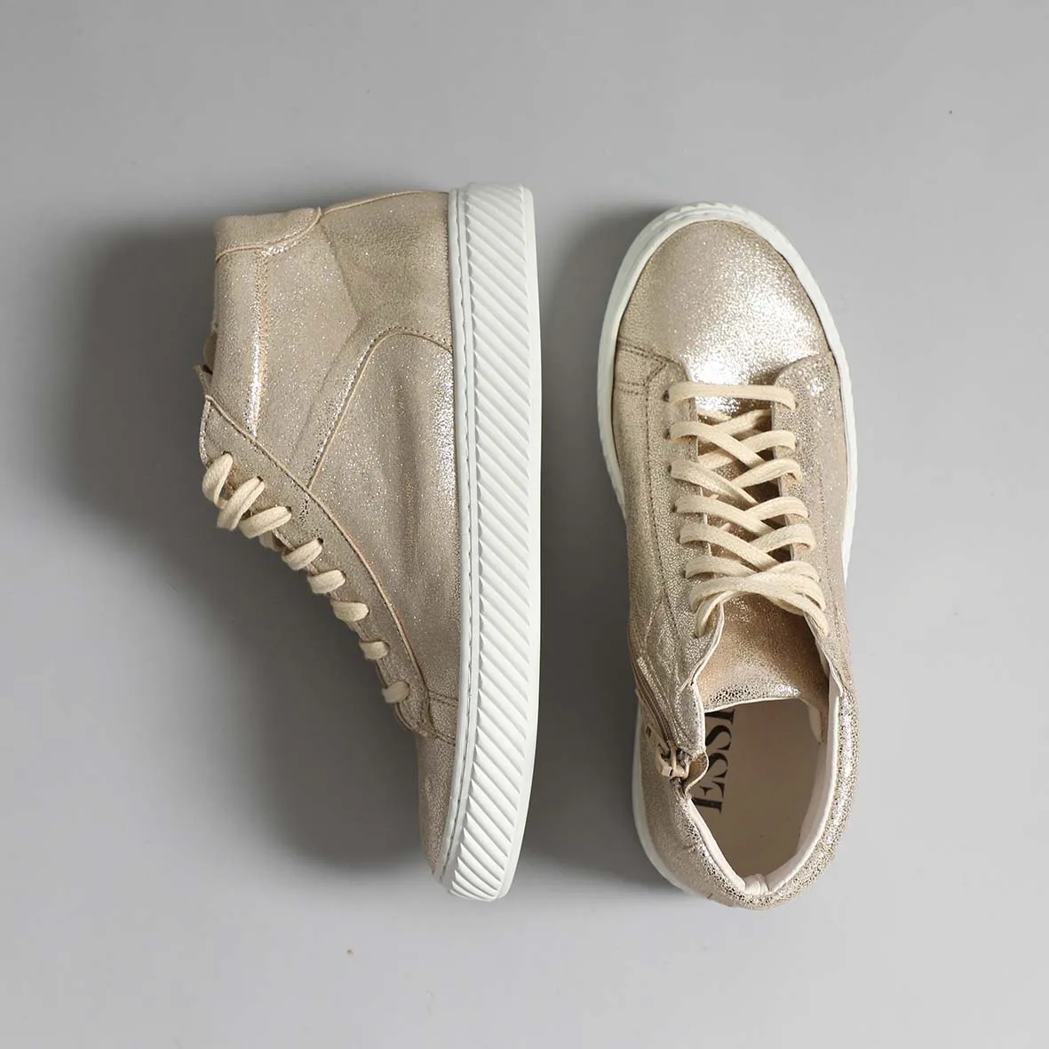 Nick Vegan Platinum