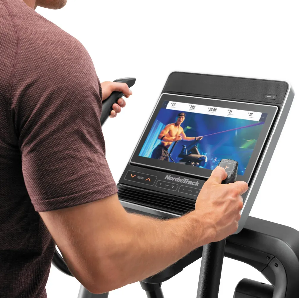 NordicTrack FS14i FreeStrider Trainer
