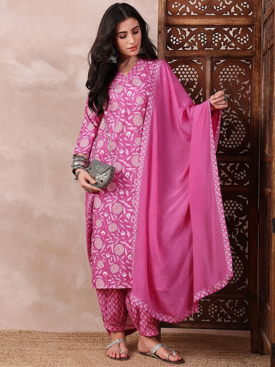 Pink Rayon Blend Floral Printed Kurta Salwar With Dupatta