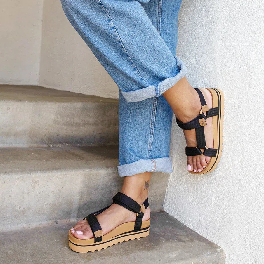 Reef Cushion Rem Hi Sandal - Black