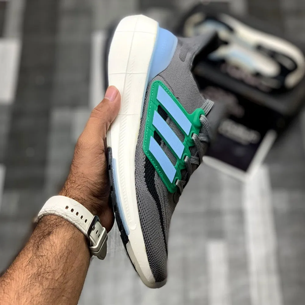 UB Light 23 (Grey Green)